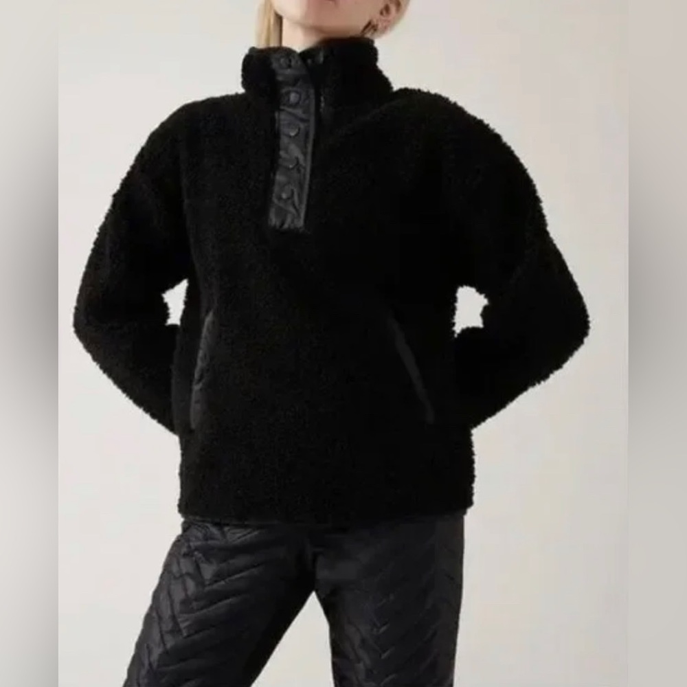 NWT Athleta Black Cozy Sherpa Snap Sweatshirt, size small
